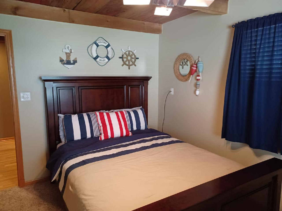 ole-sawmill-marina-lodge-bedroom-3
